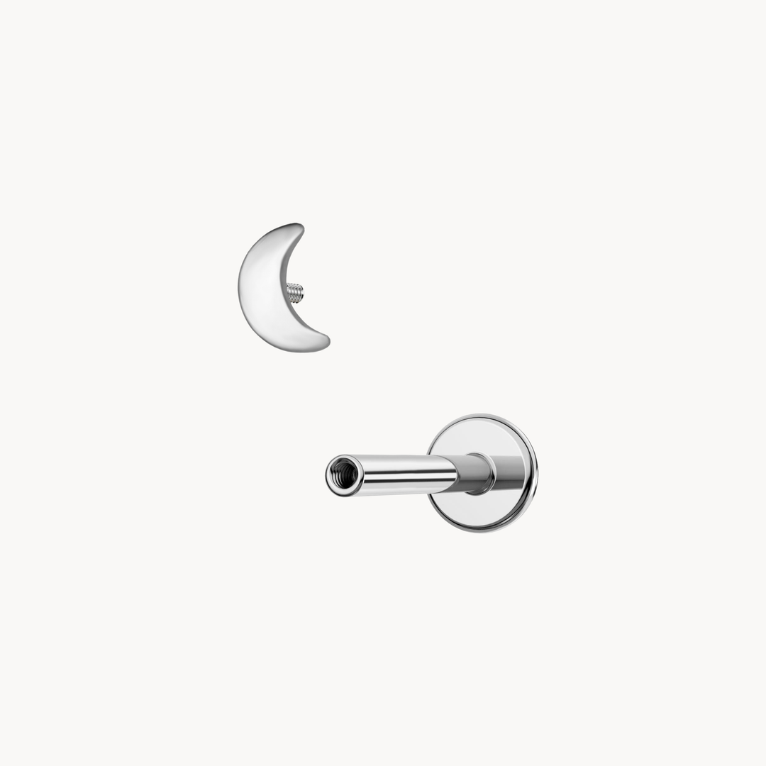 Tiny Moon Flatback Stud